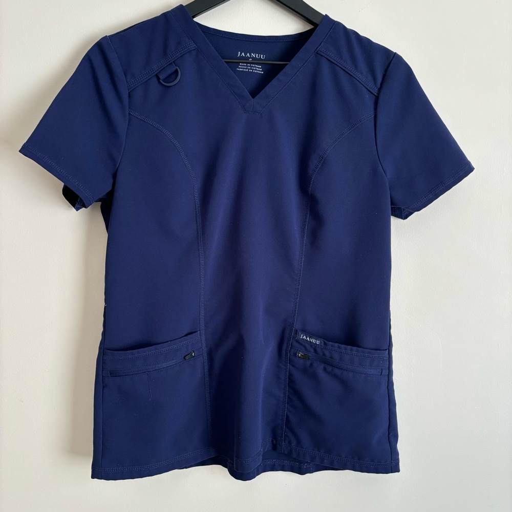 Jannuu Scrubs Top